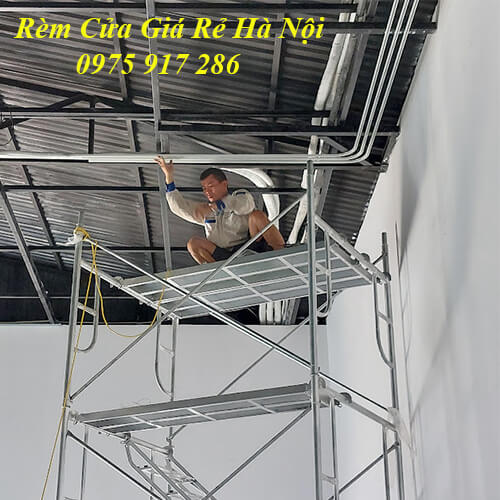 thanh treo rèm chữ U
